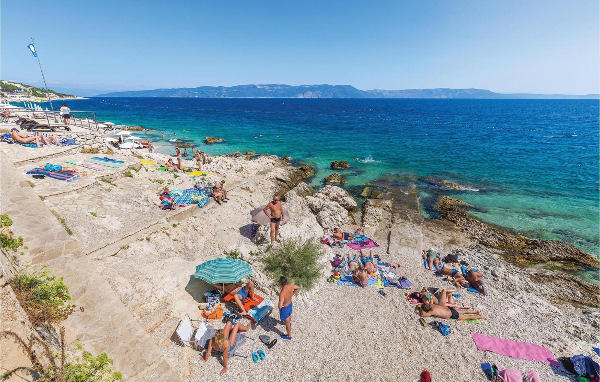 2 Bedroom Gorgeous Apartment In Labin Rasa Екстер'єр фото